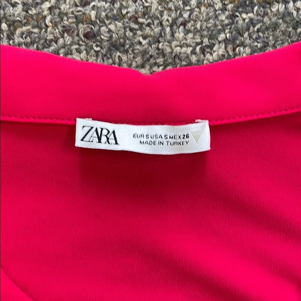 ZARA Vibrant Pink Ruched Long Sleeve Top - Picture 2 of 3